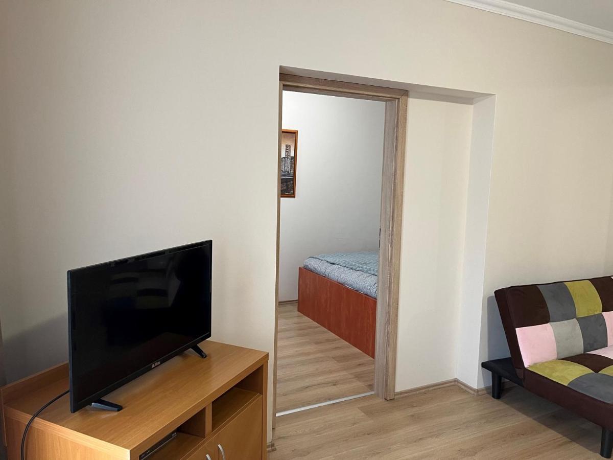 Brookforest Apartman Hajduszoboszlo Exterior foto