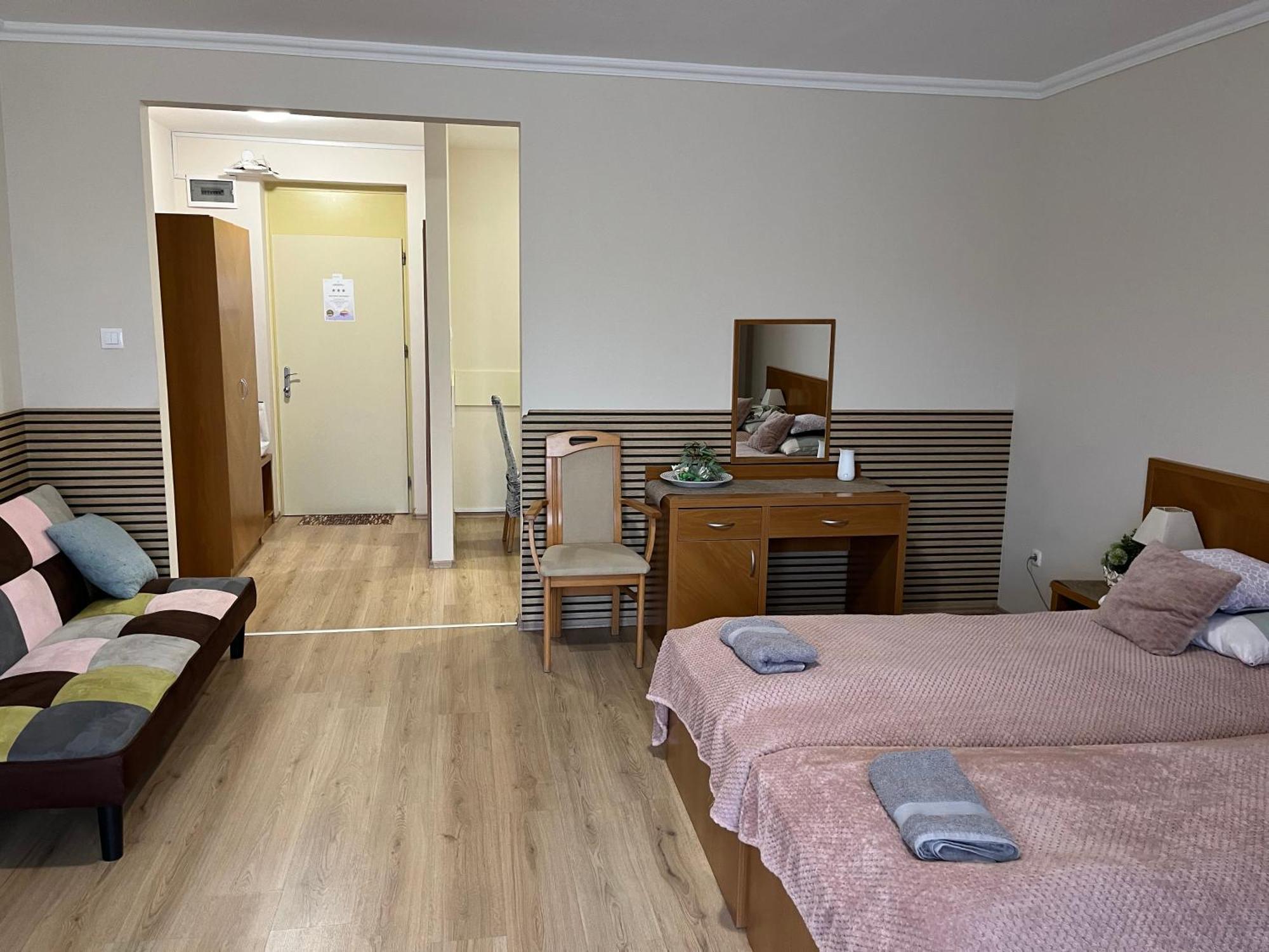 Brookforest Apartman Hajduszoboszlo Exterior foto